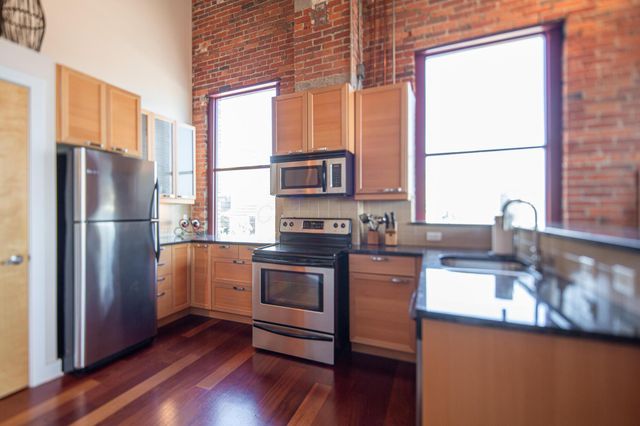 150 E Main Street, 610, Columbus, OH 43215