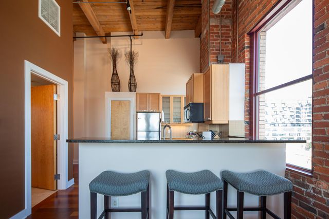 150 E Main Street, 610, Columbus, OH 43215