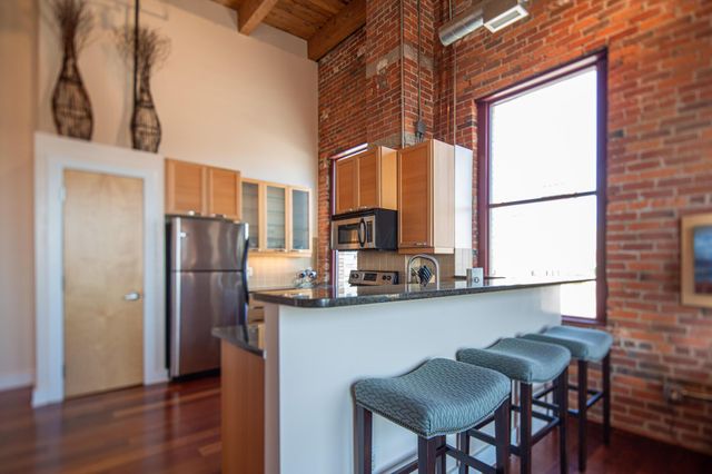 150 E Main Street, 610, Columbus, OH 43215