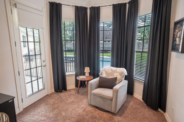 56 English Oak Court, Lake Jackson, TX 77566