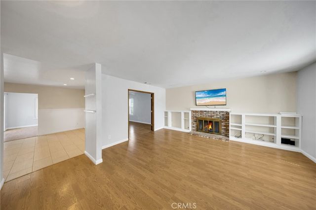 2158 HOLLY AVE, Ontario, CA 91762