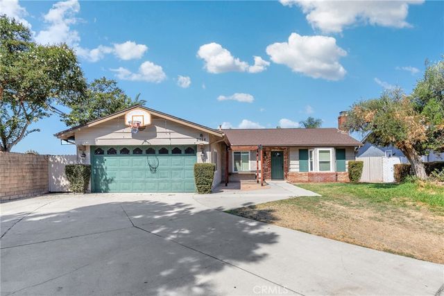 2158 HOLLY AVE, Ontario, CA 91762