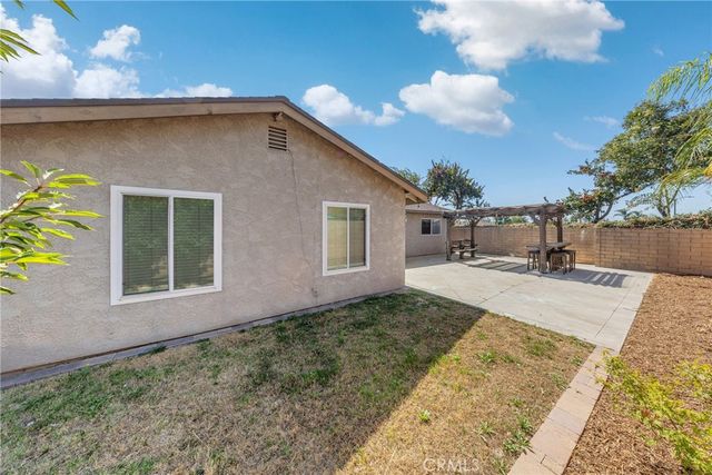 2158 HOLLY AVE, Ontario, CA 91762