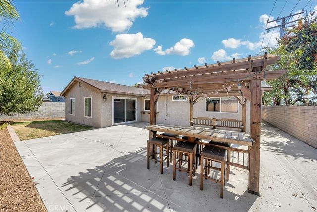 2158 HOLLY AVE, Ontario, CA 91762