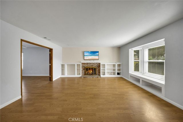 2158 HOLLY AVE, Ontario, CA 91762