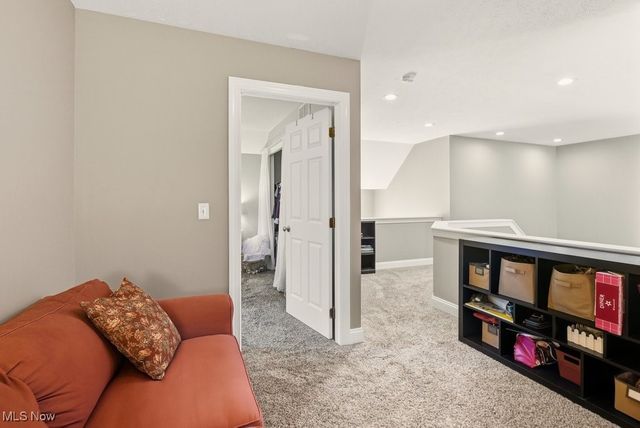 617 Eaton Drive, Aurora, OH 44202