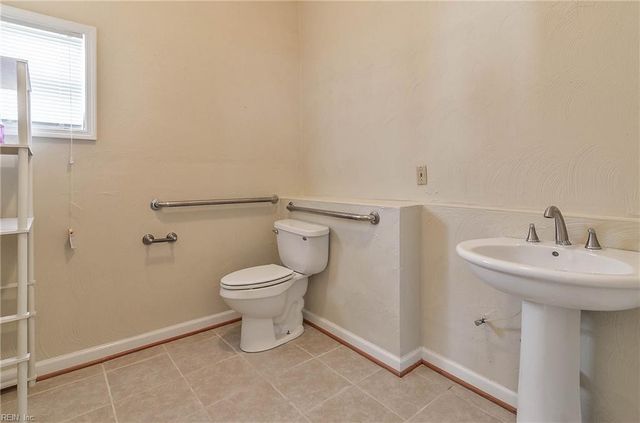 1126 44th ST, Newport News, VA 23607