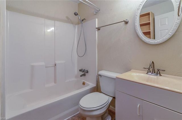 1126 44th ST, Newport News, VA 23607