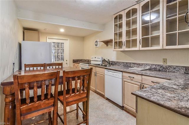 1126 44th ST, Newport News, VA 23607