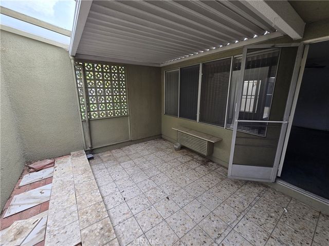 11 Via Castilla B, Laguna Woods, CA 92637