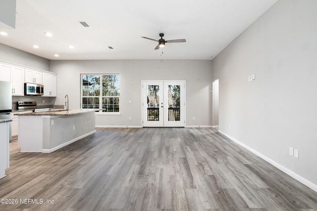 7502 ORTEGA BLUFF Parkway, Jacksonville, FL 32244
