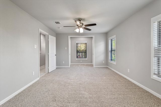 4321 Green Oak Drive, Granbury, TX 76048