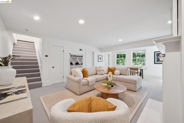 46 Sotelo Avenue, Piedmont, CA 94611