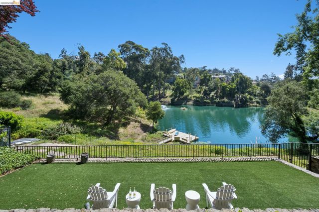 46 Sotelo Avenue, Piedmont, CA 94611