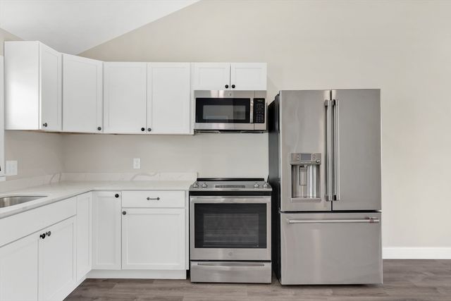 24 Daley St., Chicopee, MA 01013