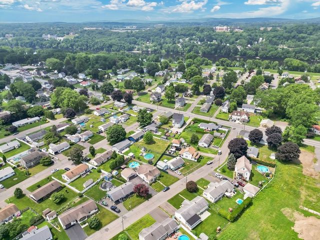 24 Daley St., Chicopee, MA 01013