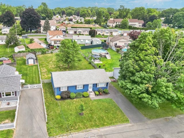 24 Daley St., Chicopee, MA 01013