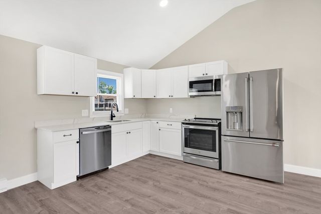 24 Daley St., Chicopee, MA 01013