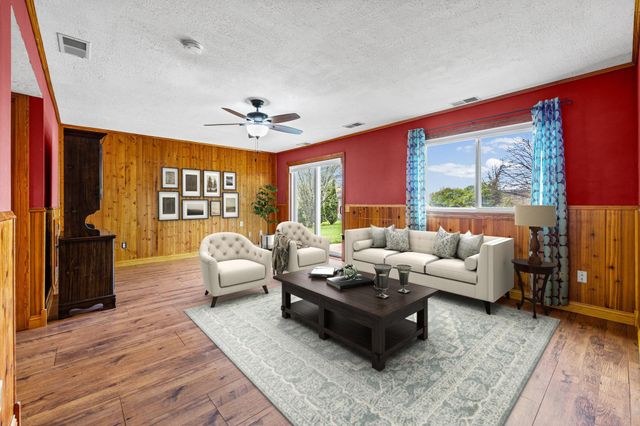 12484 Independence Avenue, Savage, MN 55378