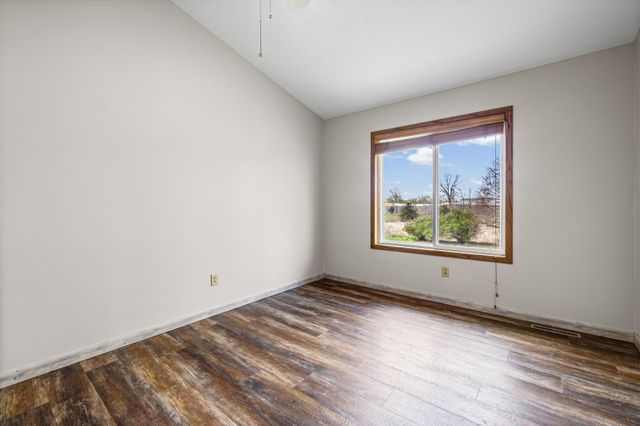 12484 Independence Avenue, Savage, MN 55378