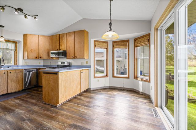 12484 Independence Avenue, Savage, MN 55378