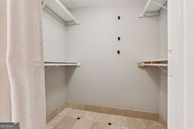 4010 Roswell Road NE A2, Atlanta, GA 30342