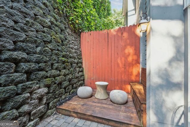 4010 Roswell Road NE A2, Atlanta, GA 30342