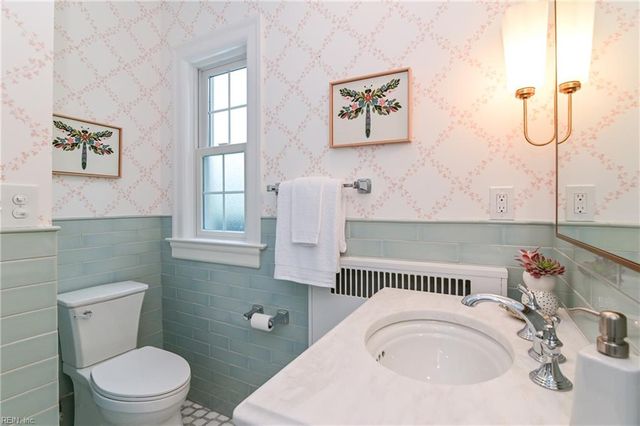 7411 Muirfield RD, Norfolk, VA 23505