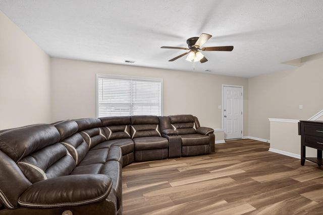 487 Dabney Drive, Lexington, KY 40509