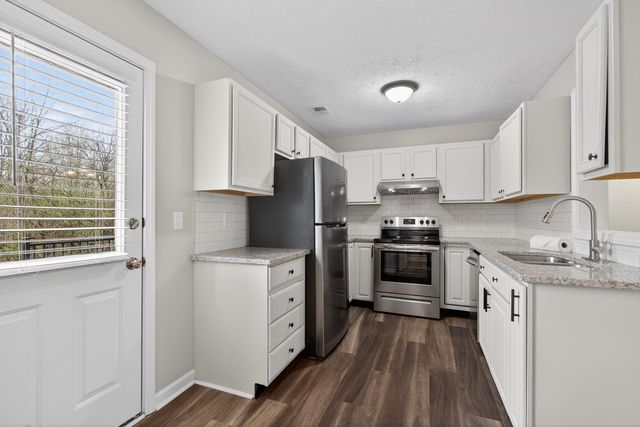 487 Dabney Drive, Lexington, KY 40509