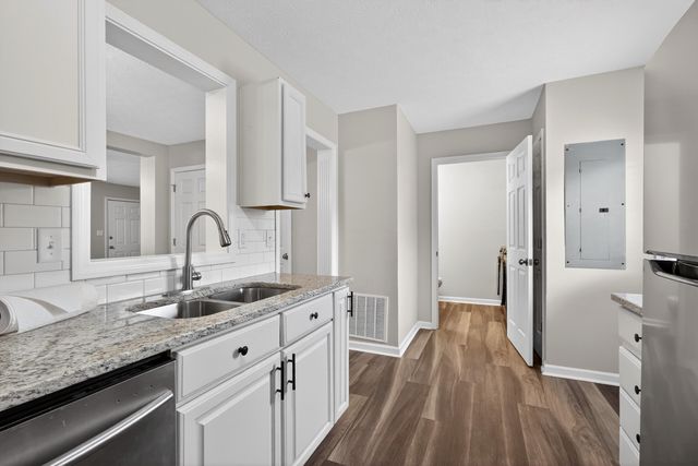 487 Dabney Drive, Lexington, KY 40509