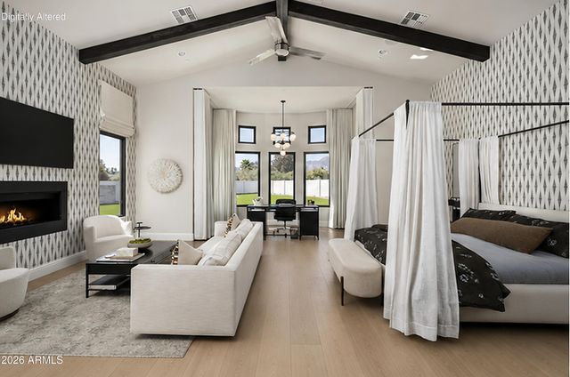 8700 N 55TH Place, Paradise Valley, AZ 85253