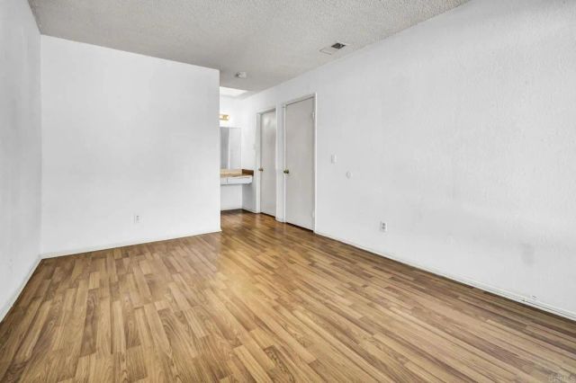 3448 Seabreeze Walk, Oceanside, CA 92056