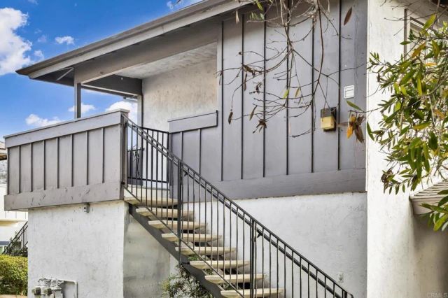 3448 Seabreeze Walk, Oceanside, CA 92056