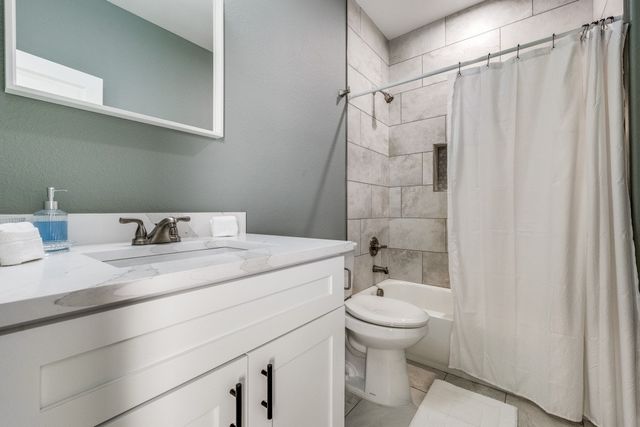 4707 Barry Avenue, Dallas, TX 75223