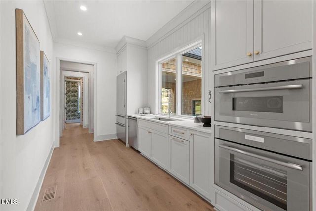 214 Reynolds Road, Raleigh, NC 27609