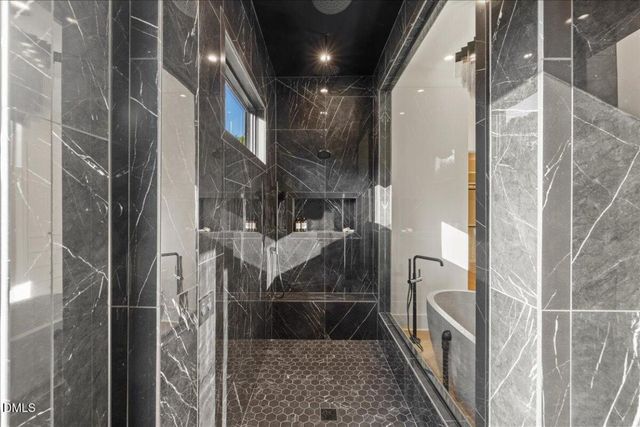 214 Reynolds Road, Raleigh, NC 27609