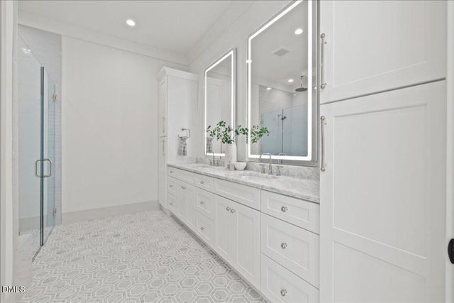 214 Reynolds Road, Raleigh, NC 27609