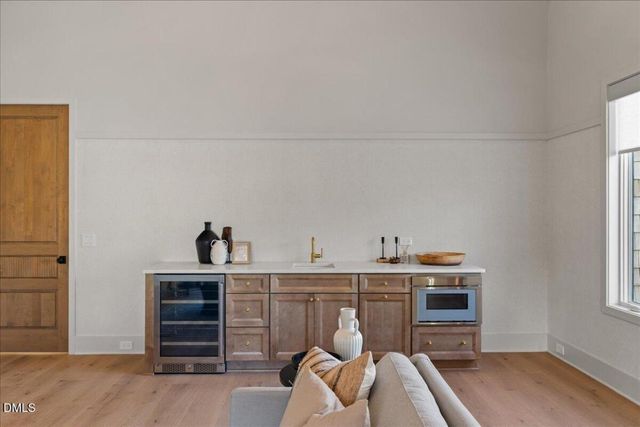 214 Reynolds Road, Raleigh, NC 27609