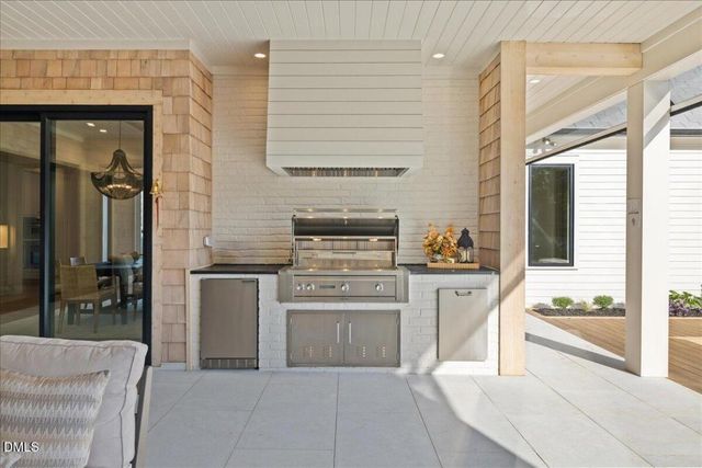 214 Reynolds Road, Raleigh, NC 27609