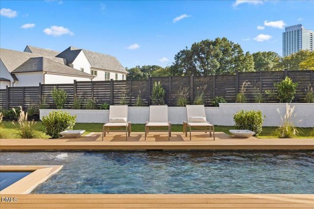 214 Reynolds Road, Raleigh, NC 27609