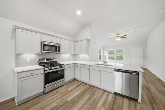 1220 High Street, Navasota, TX 77868