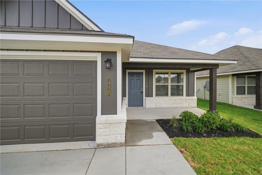 1220 High Street, Navasota, TX 77868 — photo 5