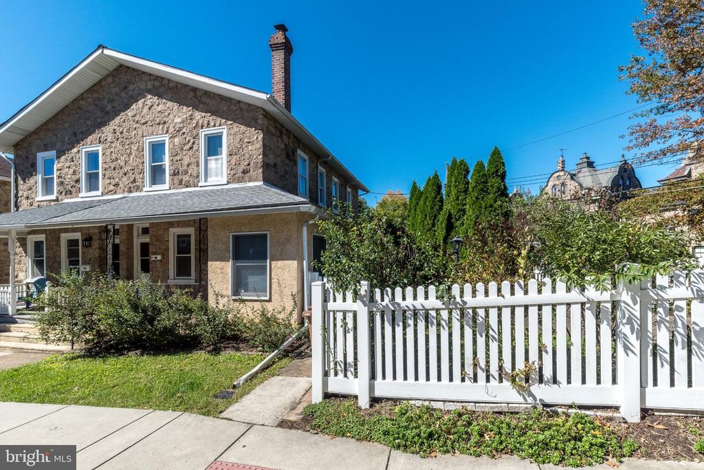 460 RENFREW AVE, AMBLER, PA 19002 — exterior
