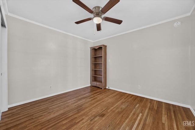 204 Wetherley Drive, Bakersfield, CA 93309