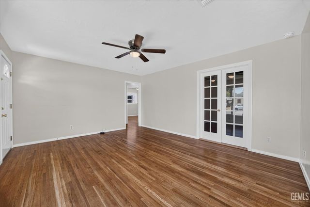 204 Wetherley Drive, Bakersfield, CA 93309