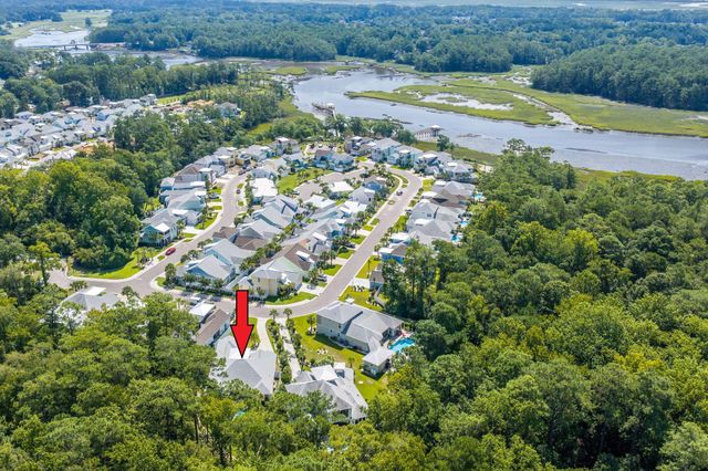 2016 Manor Parc Dr, Calabash, NC 28467