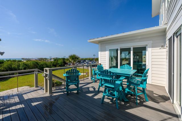 2016 Manor Parc Dr, Calabash, NC 28467