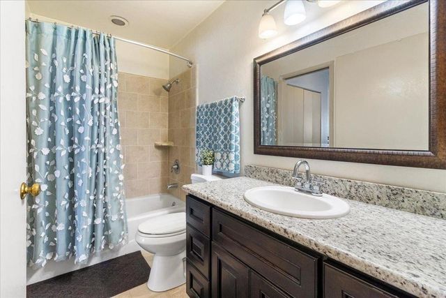 201 Silver Leaf Drive A, Watsonville, CA 95076