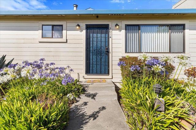 201 Silver Leaf Drive A, Watsonville, CA 95076